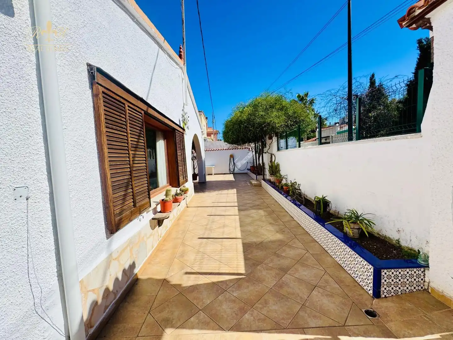 Exterior view of Houses for sale in Benidorm  with Air Conditioner, Terrace and Swimming Pool