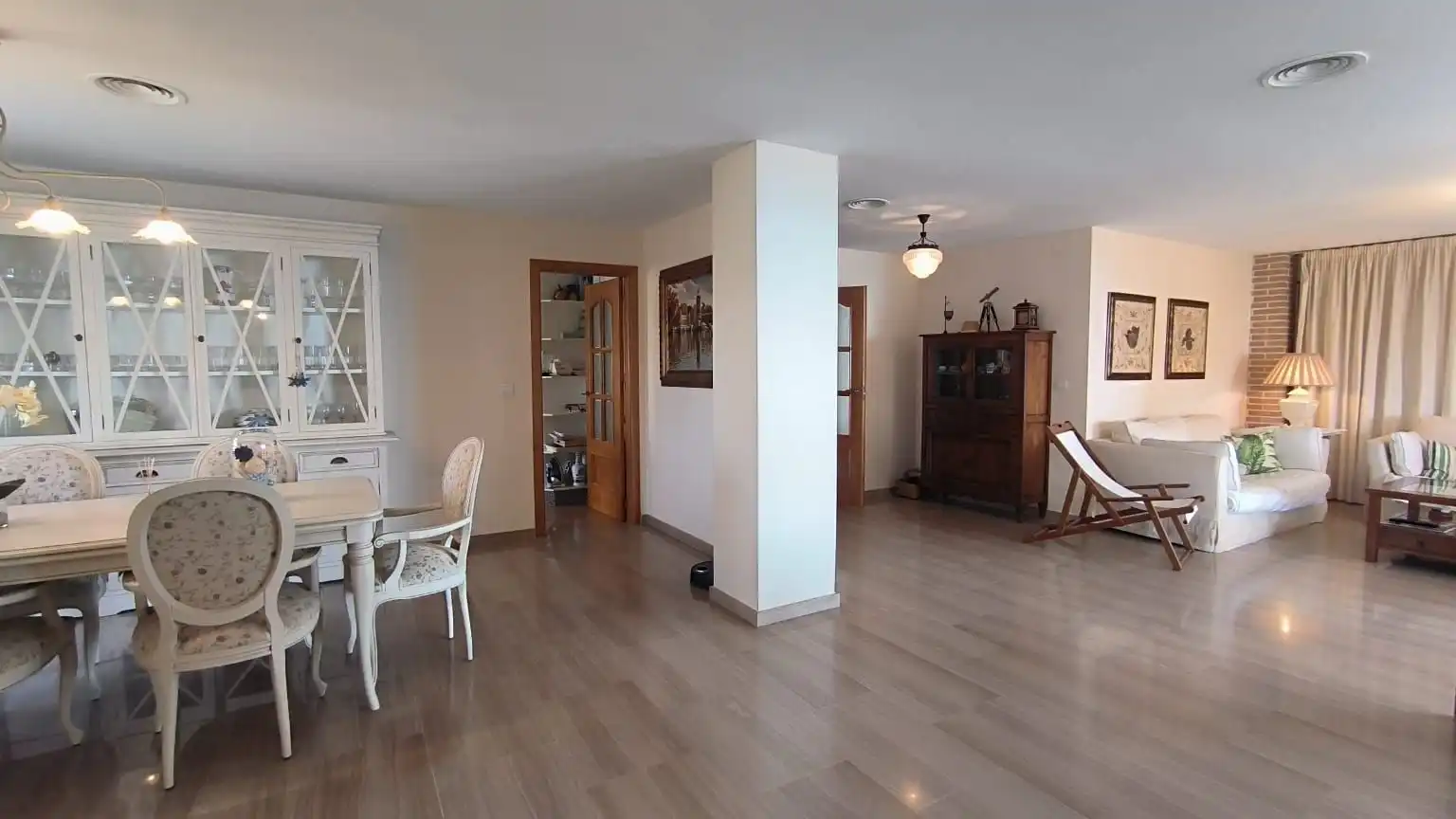 Sala d'estar de Apartament en venda en Benidorm amb Aire condicionat, Calefacció i Terrassa