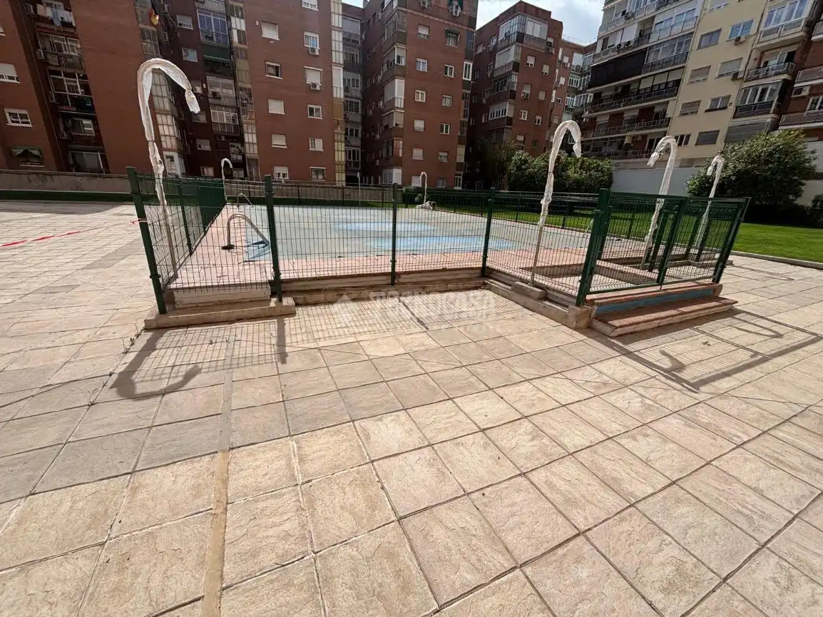 Parking of Flat for sale in Madrid  with Heating and Community pool