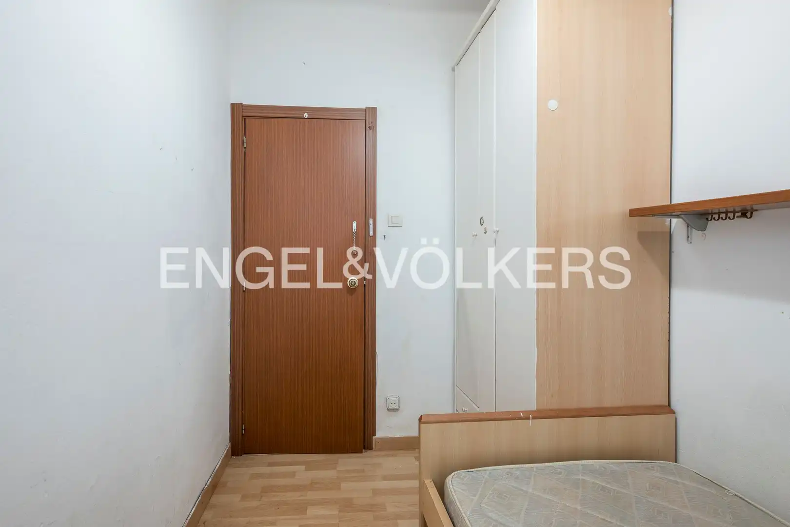 Habitación de Piso en venta en Barcelona con Aire acondicionado, Calefacción y Parquet