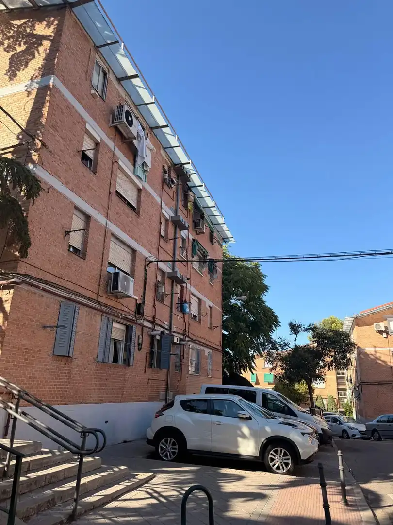 Vista exterior de Piso en venta en Madrid con Aire acondicionado y Calefacción