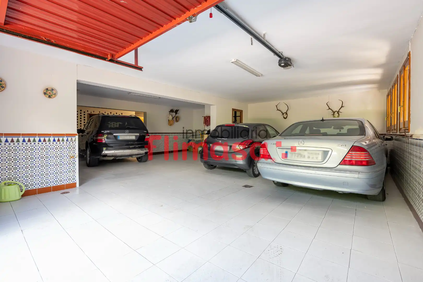 Parking of Houses for sale in Villaviciosa de Odón  with Air Conditioner, Heating and Private garden