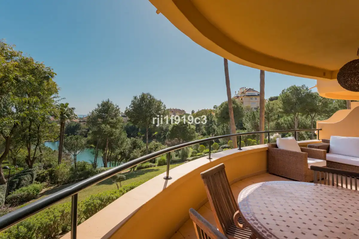 Appartement avec ascenseur à vendre à Elviria - Cabopino