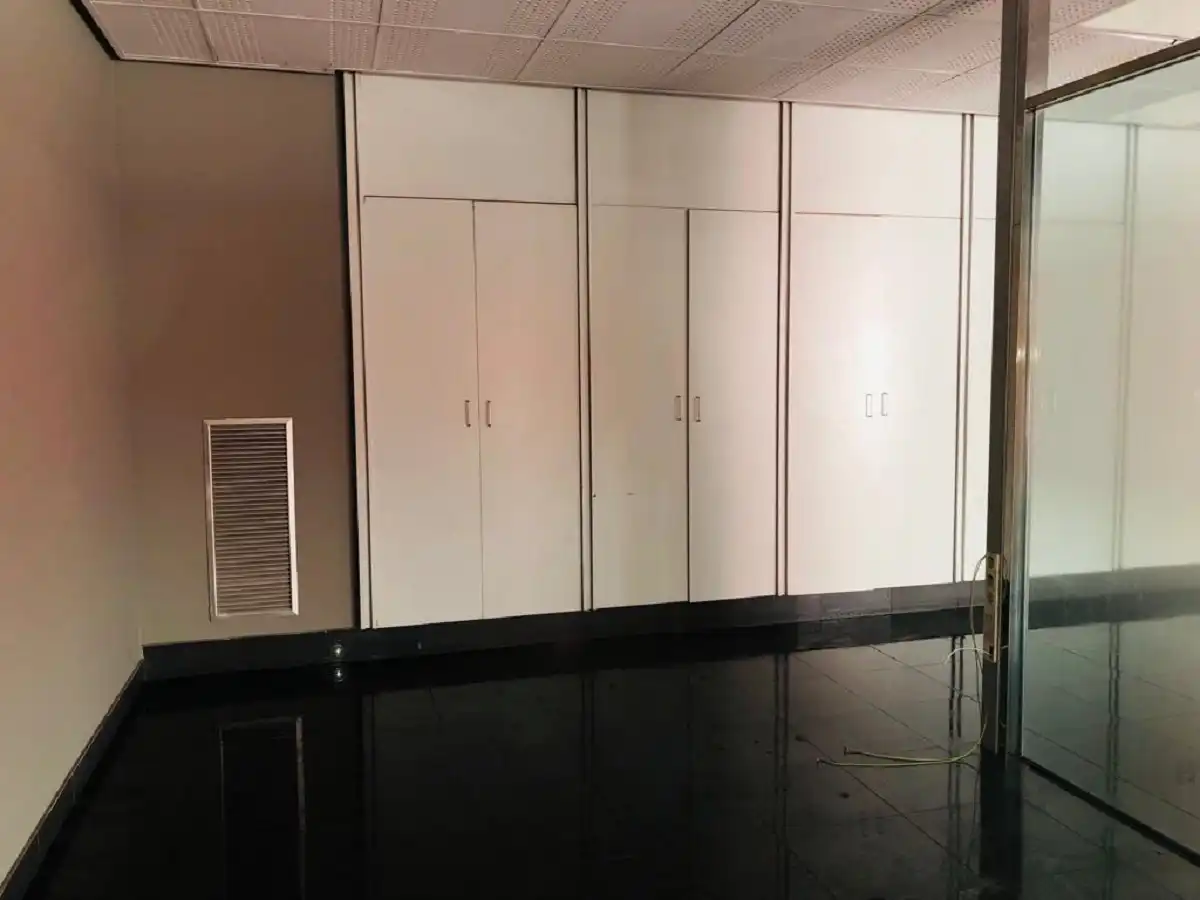 Business premises for sale in C/ Sant Isidre, imagen 10