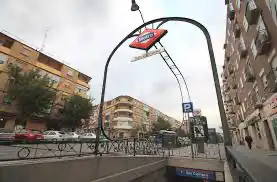 Vista exterior de Piso en venta en Madrid con Trastero y Amueblado