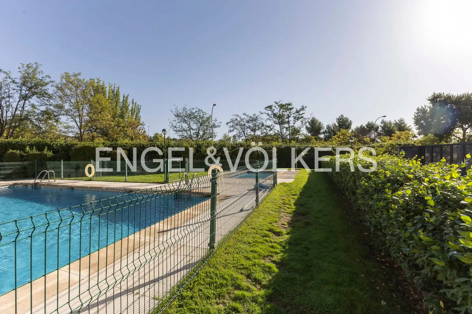 Piscina de Àtic en venda en Madrid amb Aire condicionat, Calefacció i Terrassa