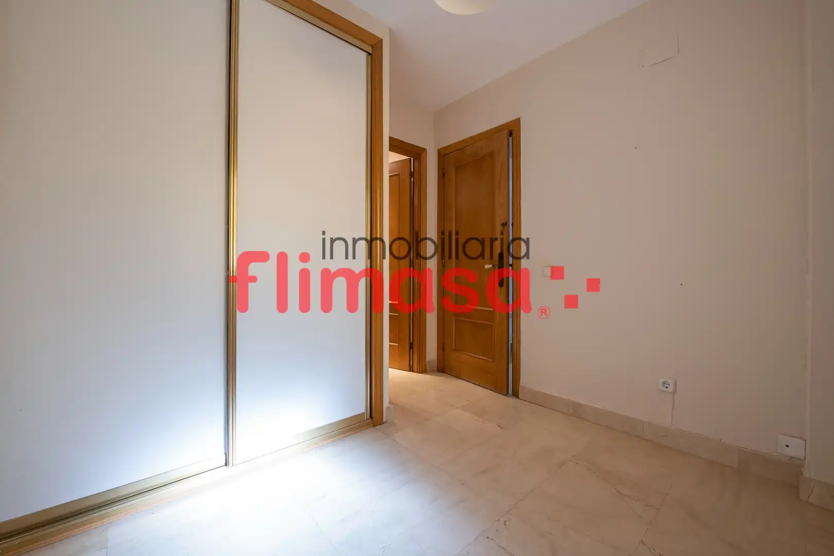 Dormitori de Apartament en venda en Villaviciosa de Odón amb Aire condicionat, Terrassa i Piscina comunitària