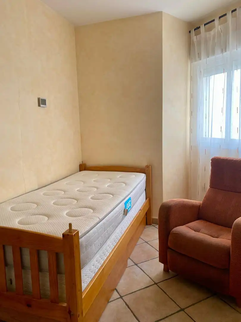 Habitación de Apartamento en venta en Águilas con Aire acondicionado, Calefacción y Amueblado