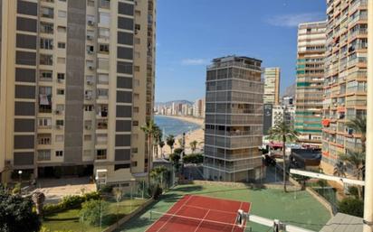 Dormitori de Pis en venda en Benidorm amb Aire condicionat, Calefacció i Jardí privat