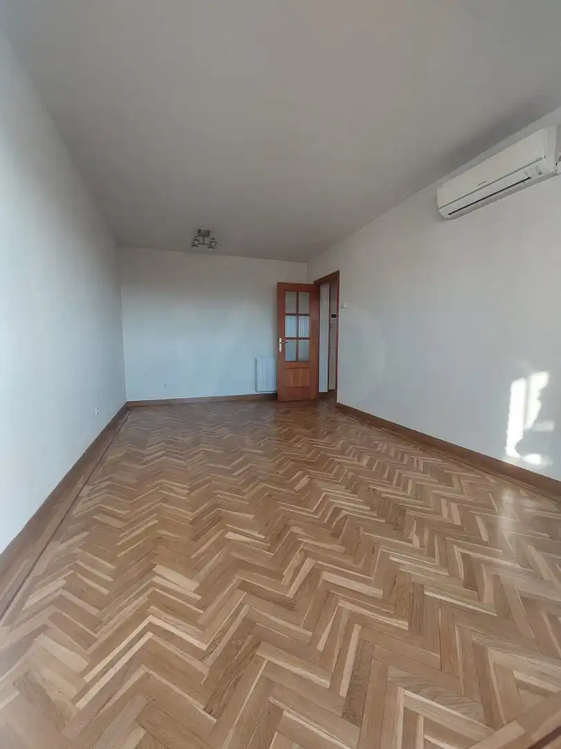 Sala d'estar de Pis de lloguer en Tetuán