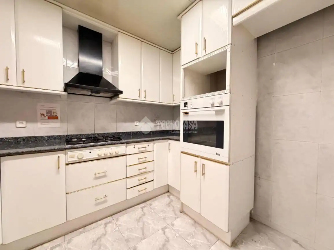 Cocina de Piso en venta en Barcelona con Aire acondicionado y Alarma