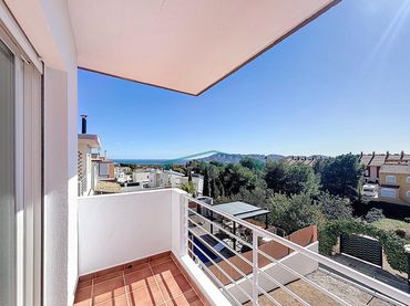 Villa avec jardin à vendre à Montebello - Nou Espai