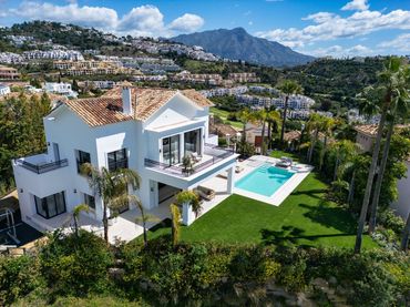 Casa amb balcó en venda a Marbella Centro