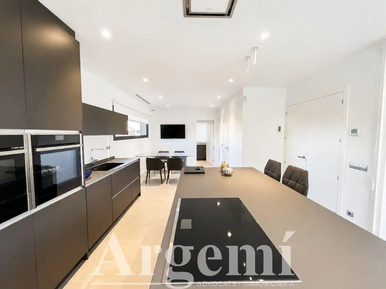 Cocina de Casa o chalet en venta en Palau-solità i Plegamans con Aire acondicionado, Calefacción y Jardín privado