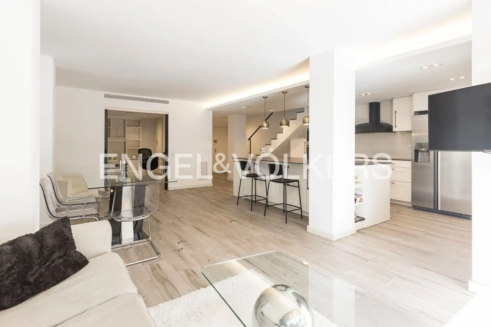 Duplexes for rent in Barcelona  with Air Conditioner, Heating and Parquet flooring