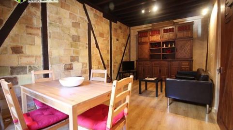 OPORTUNIDAD  CASCO HISTÓRICO, 2 DORM., SALON, BAÑO, EXTERIOR, TERRAZA COMUNITARIA,  236.000!!