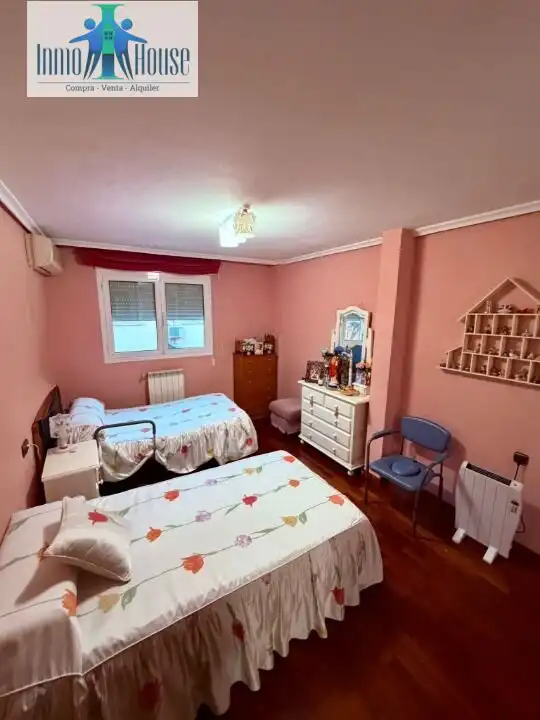 Bedroom of Detached homes for sale in Albacete  with Air Conditioner, Heating and Terrace