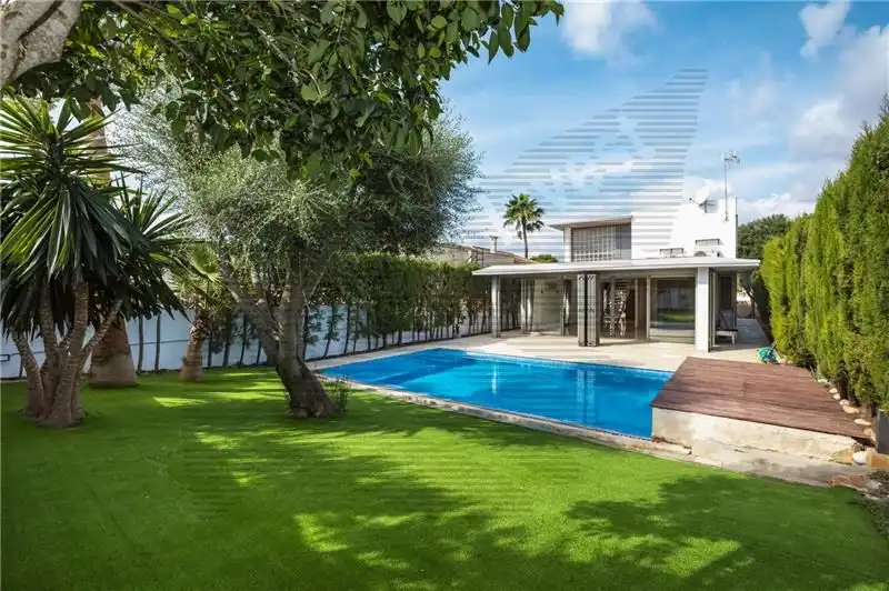 Detached house with pool to rent in Sa Ràpita - Ses Covetes