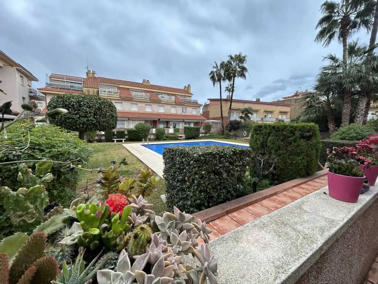 Garden of Houses for sale in Cubelles  with Terrace and Community pool