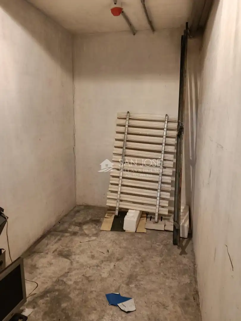 Piso en venta en Aspe con Terraza, Trastero y Balcón