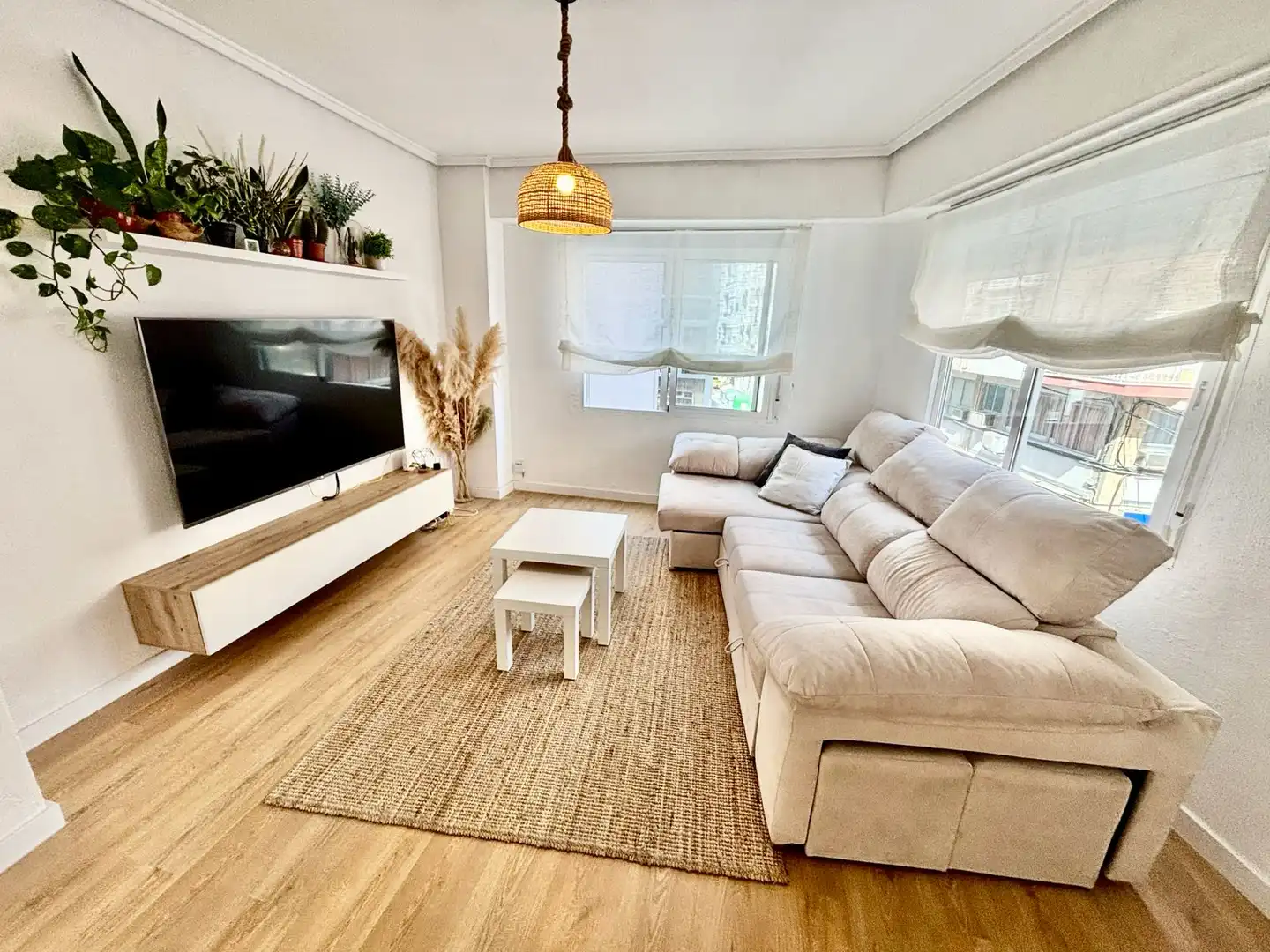 Sala de estar de Piso en venta en Alicante / Alacant con Aire acondicionado y Balcón