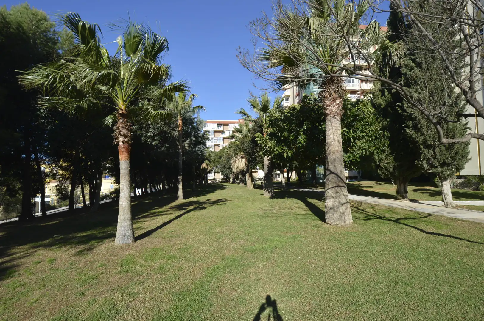 Jardí de Estudi en venda en Benalmádena amb Aire condicionat i Moblat