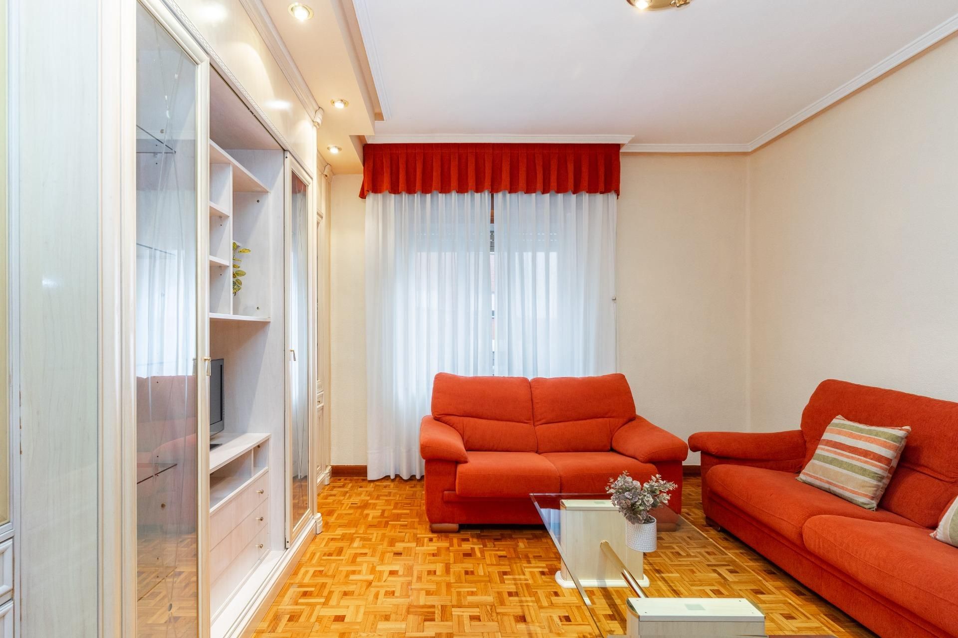 Sala de estar de Piso en venta en Mieres (Asturias) con Calefacción