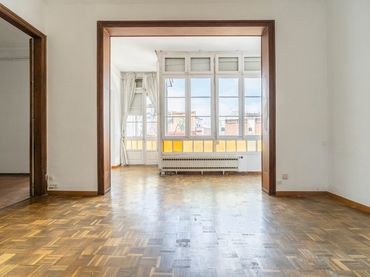 Wohnung mit Aufzug zum Verkauf in Via Laietana 29