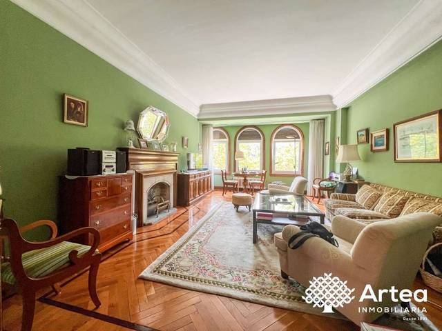 Piso en Venta en Campo de Volantín Pasealekua en Castaños - Begoñaibarra