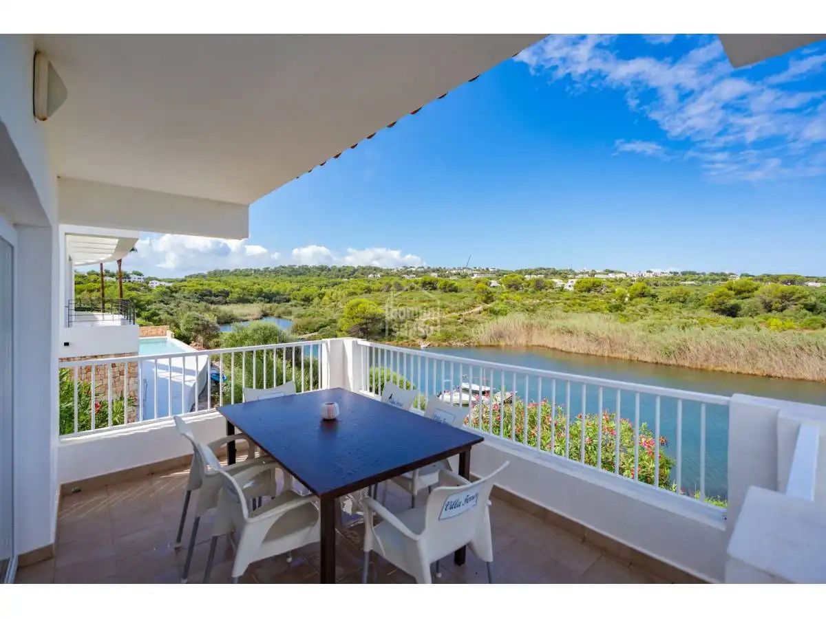 Detached house with pool for sale in Port d'Addaia