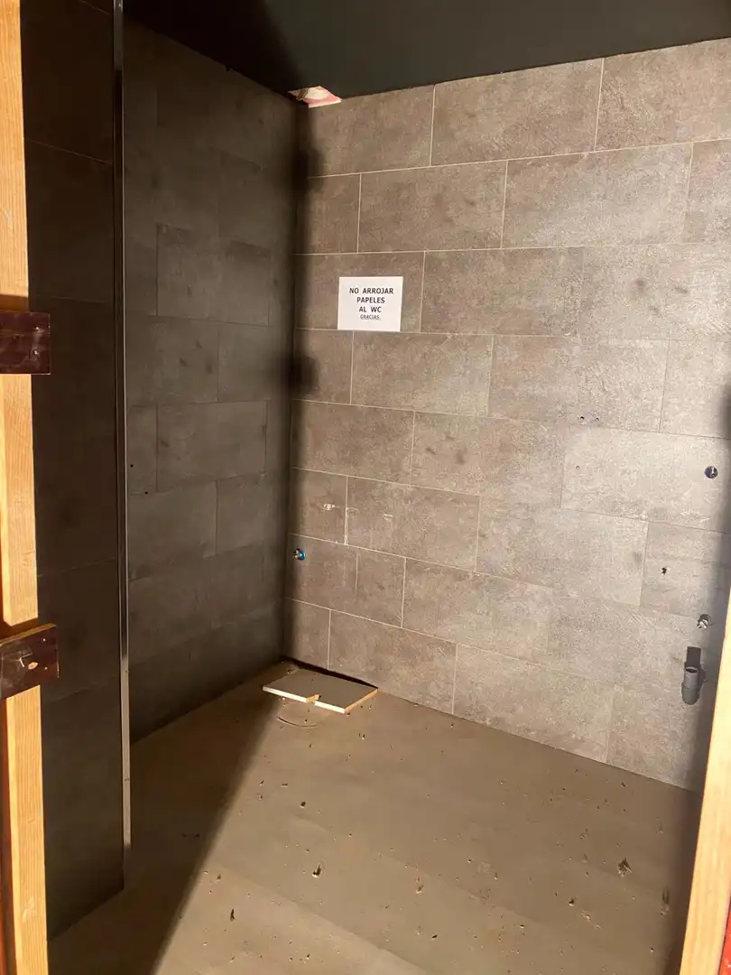 Baño de Local de alquiler en Antequera