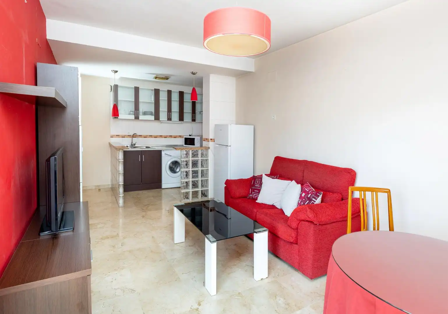 Sala de estar de Piso en venta en Armilla con Terraza, Amueblado y Balcón