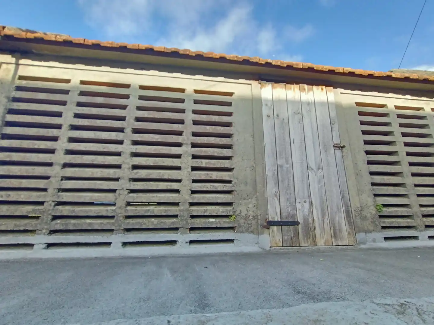 Außenansicht von Haus oder Chalet zum Verkauf in Coristanco mit Möbliert