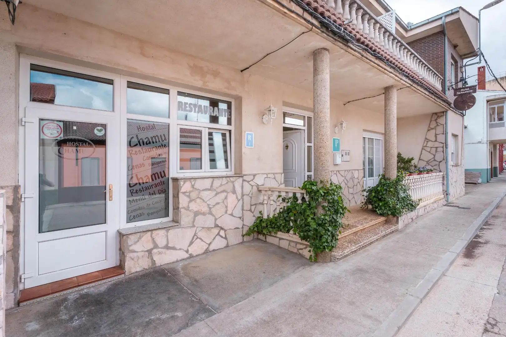Vista exterior de Edificio en venta en Bercianos del Páramo