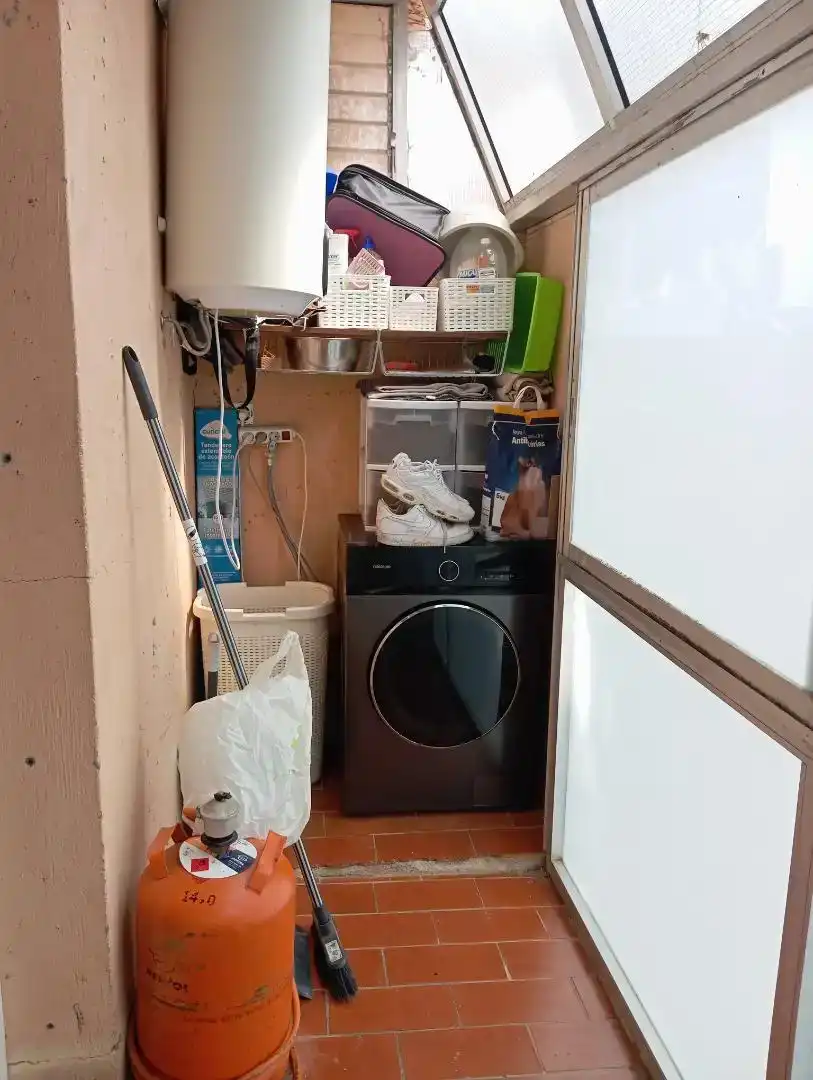 Cuina de Casa adosada en venda en Besalú amb Traster