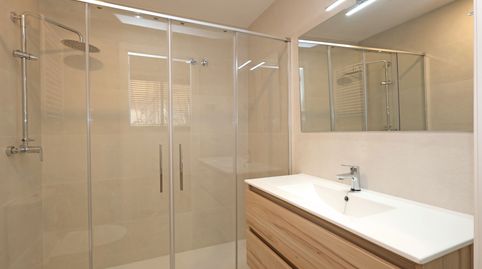 Foto 4 von Erdgeschoss zum Verkauf in Carrer Oriental, Can Serra, L'Hospitalet de Llobregat