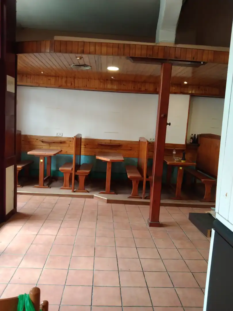 Business premises for sale in Plaça President Companys, imagen 6