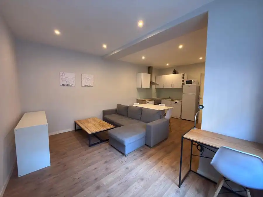 Sala de estar de Local en venta en Chamberí