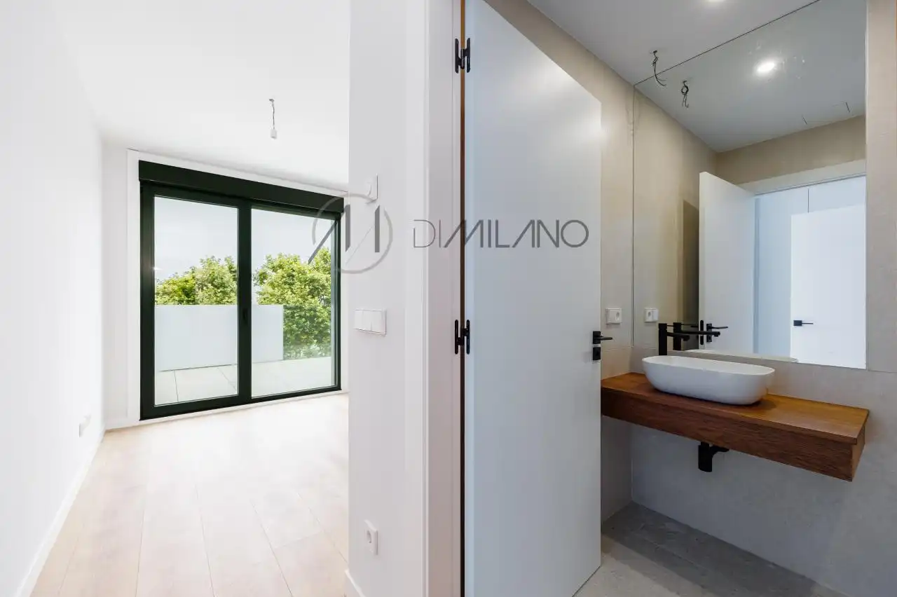 Ático en venta en Vigo  con Calefacción, Terraza y Piscina