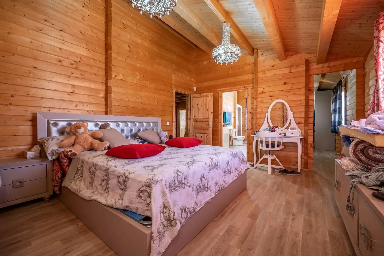 Bedroom of Houses for sale in Cúllar Vega  with Air Conditioner, Heating and Terrace