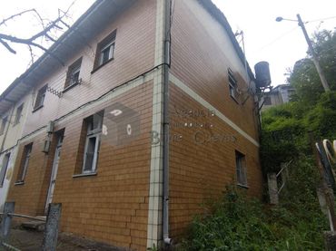 Erdgeschosswohnung mit Garten zum Verkauf in Revenga 6