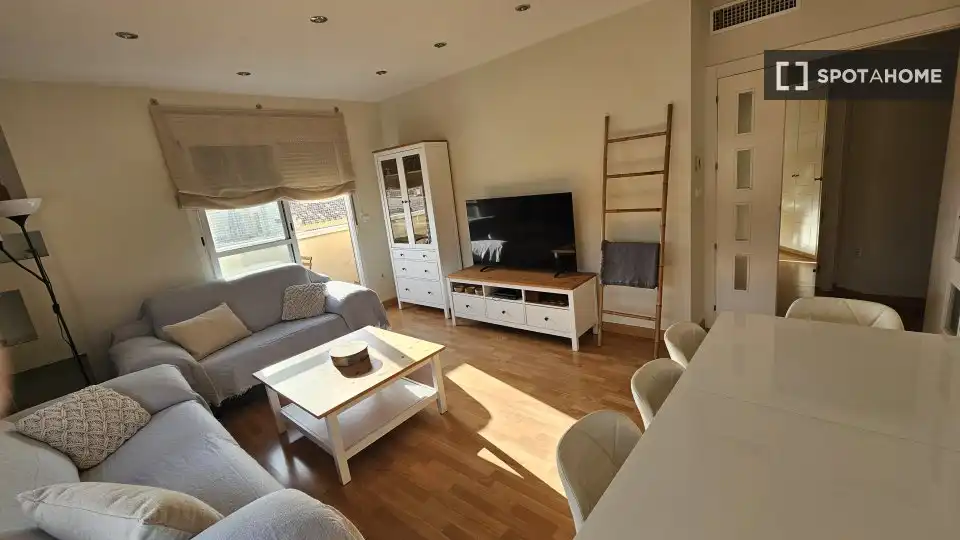 Living room of Flat for rent in Murcia  with Air Conditioner, Heating and Furnished