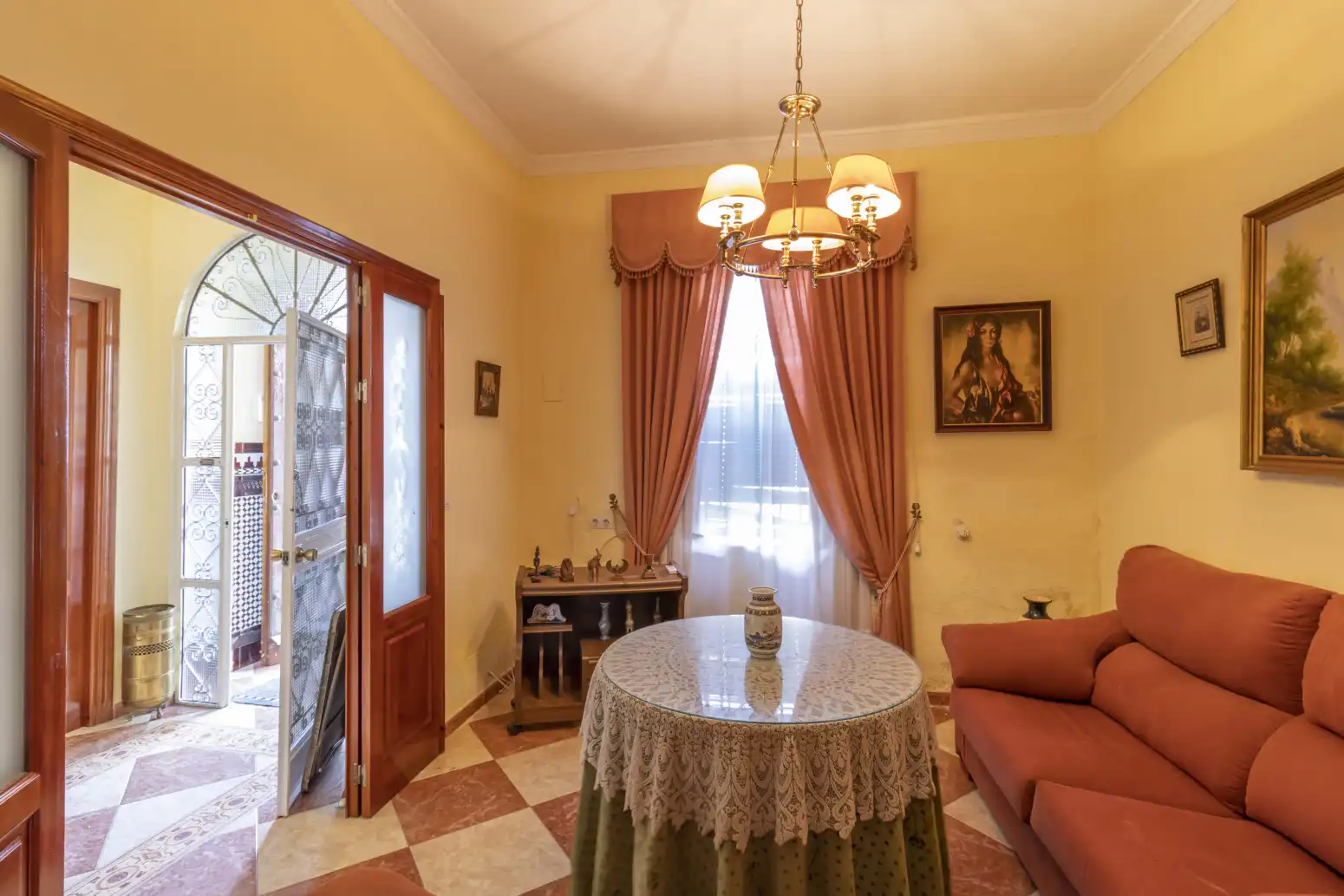 Casa adosada en venda en Villanueva del Río y Minas amb Aire condicionat, Terrassa i Balcó