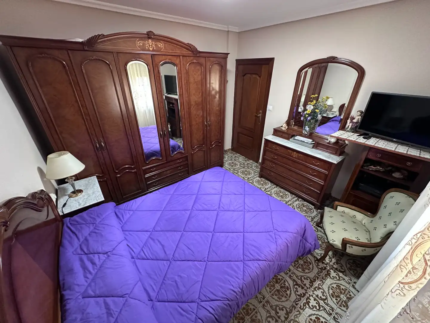 Schlafzimmer von Wohnung zum Verkauf in Jaén mit Klimaanlage, Abstellraum und Möbliert