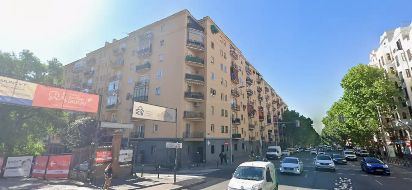 Vista exterior de Casa o xalet en venda en Madrid