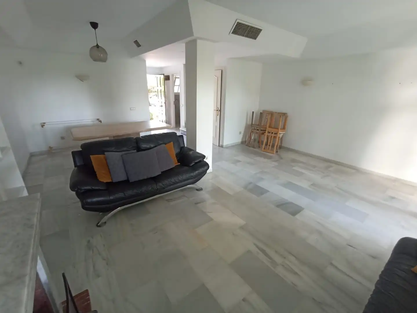 Casa o chalet en venta en Estepona con Calefacción, Terraza y Trastero