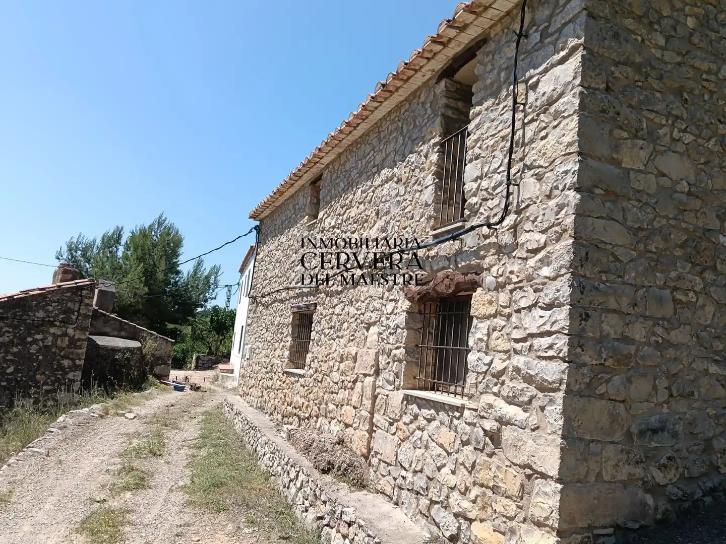 Vista exterior de Casa o chalet en venta en Sierra Engarcerán