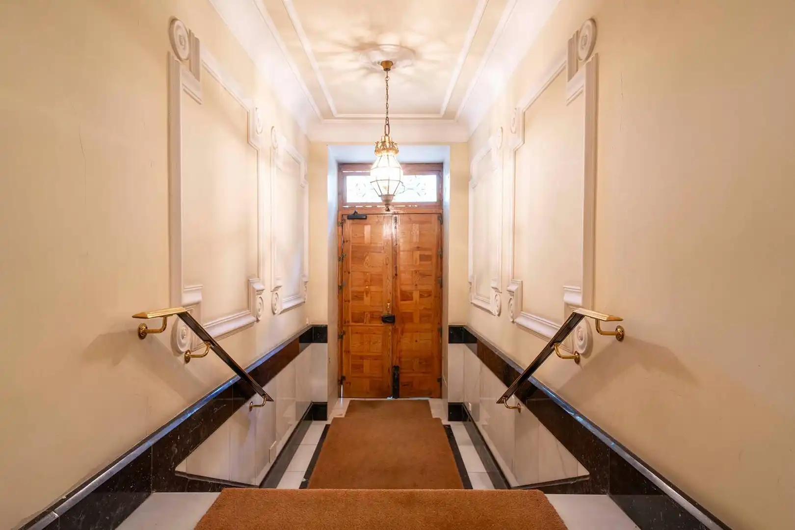 Flat for rent in Madrid  with Air Conditioner, Heating and Balcony