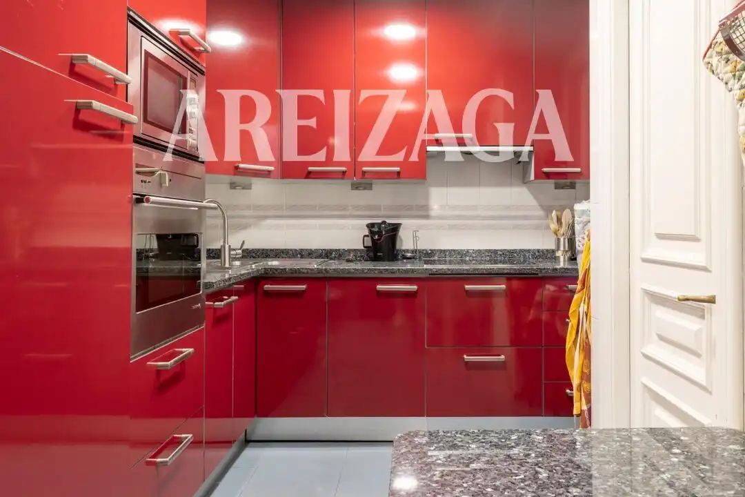 Piso con terraza en venta en Calle Zubieta, imagen 24