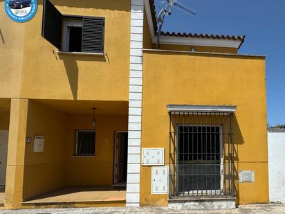 Exterior view of Duplex for sale in Sanlúcar de Barrameda  with Air Conditioner and Terrace